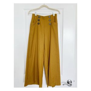 Wide leg pants